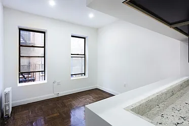 Rented by Mdrn Residential