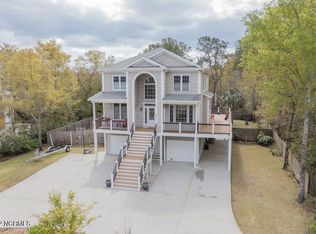 107 River Ct, Wilmington, NC 28412