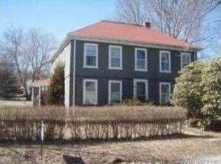 38 Pike St, South Kingstown, RI 02879