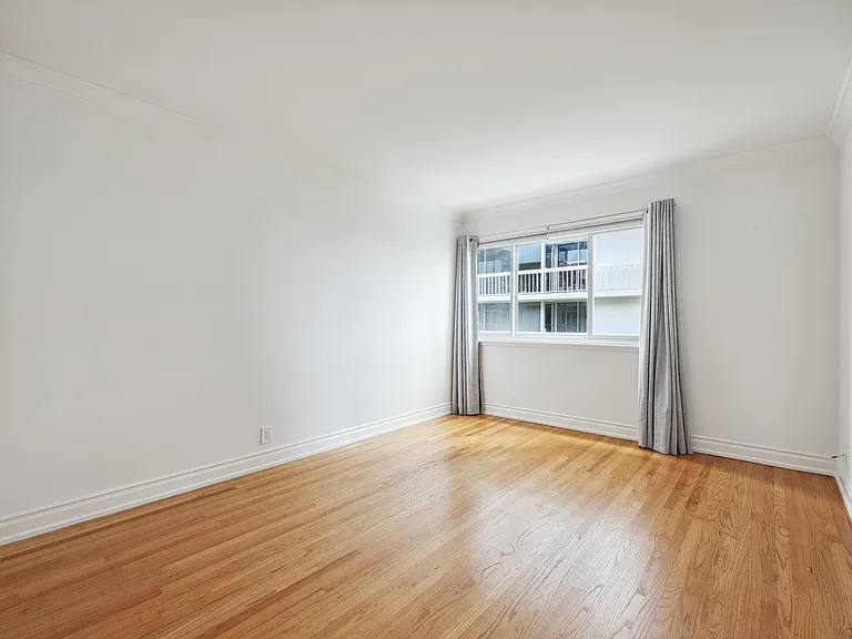 2121 Laguna St #25A — Photo 9