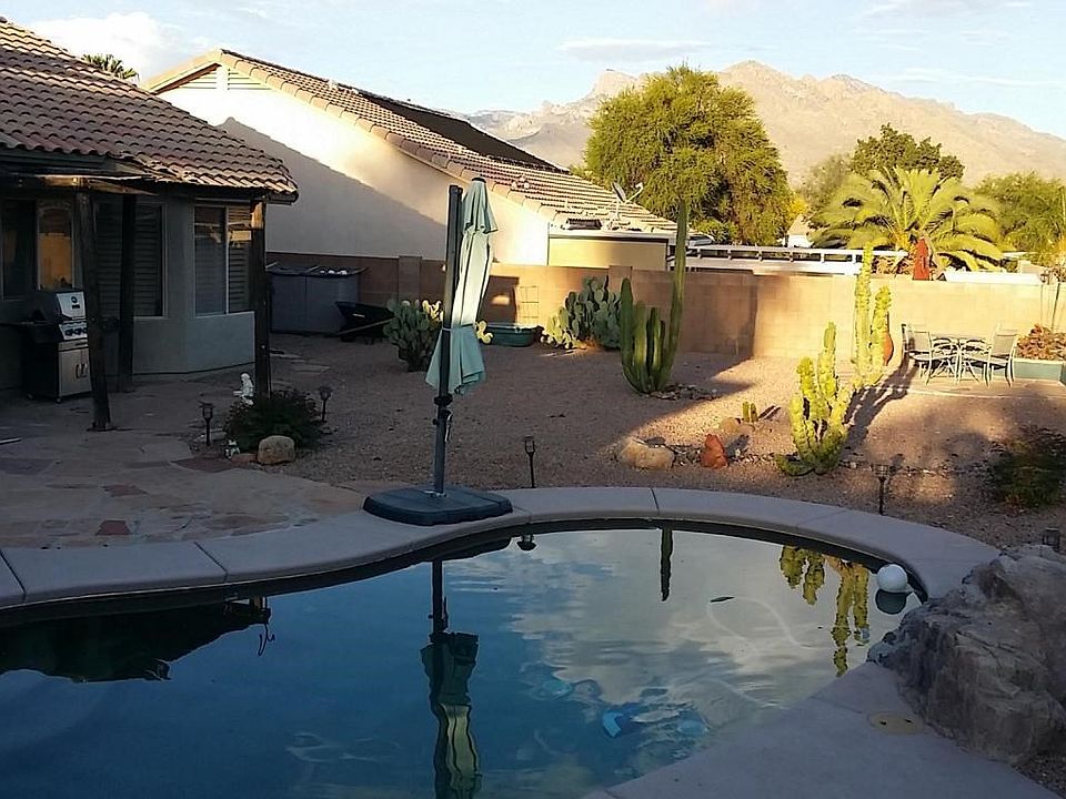 Large Pool Yard