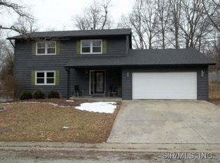 1995 Lemontree Ln, Collinsville, IL 62234