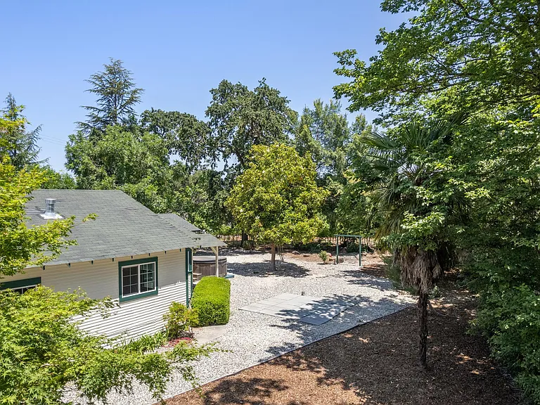 7738 Saint Helena Hwy — Photo 21