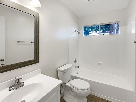 3rd image of 8972 Carlisle Ave #9