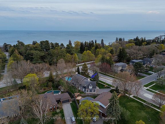2nd image of 115 Charnwood Dr