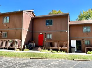 145 State Park Rd #Q5, Jamestown, KY 42629