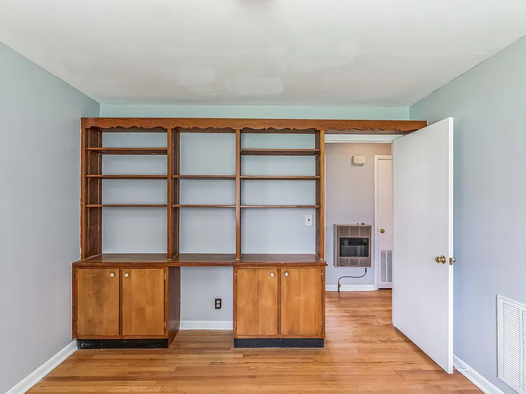 363 Carnation St — Photo 13