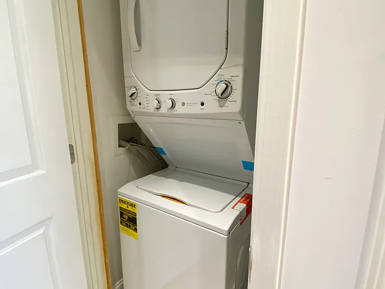 15 W River St #2B — Photo 11