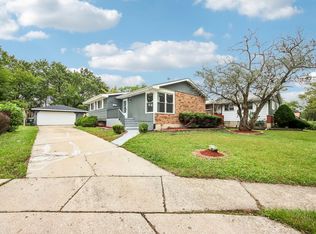 3424 Hickory Ln, Dolton, IL 60429