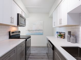 404 7th St #STUDIO, New Westminster, BC V3M3L1