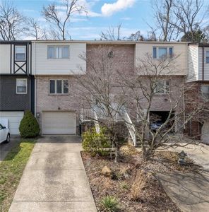 311 Clavale Dr, North Versailles, PA, 15137