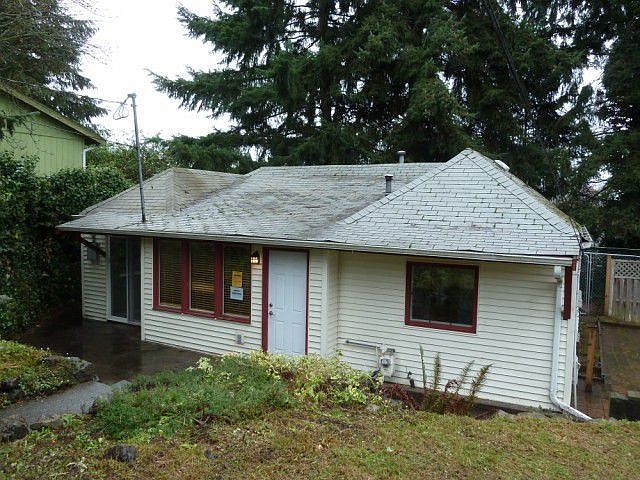 1st image of 2730 Sunset Dr W