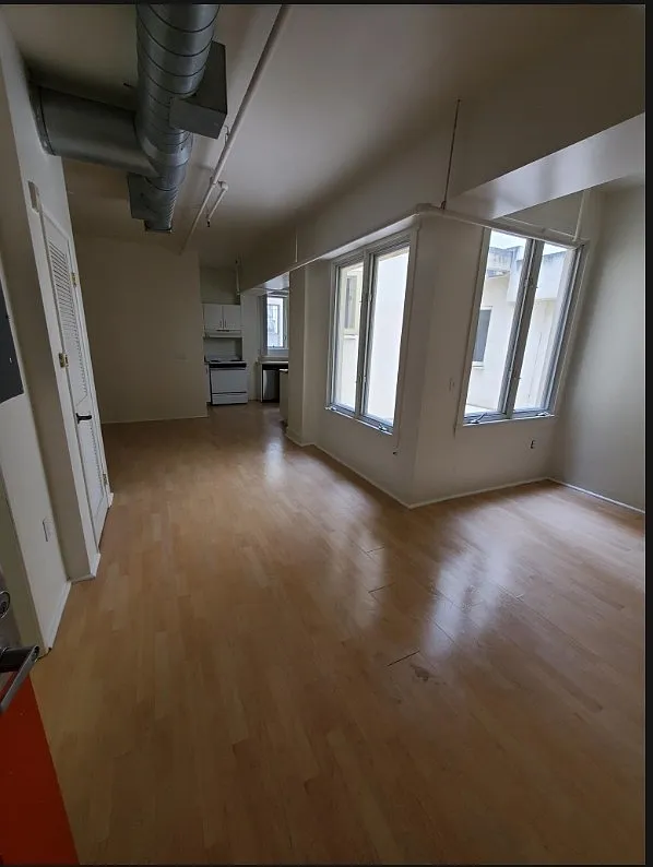 Studio, 475 sqft, $2,195 — Photo 3