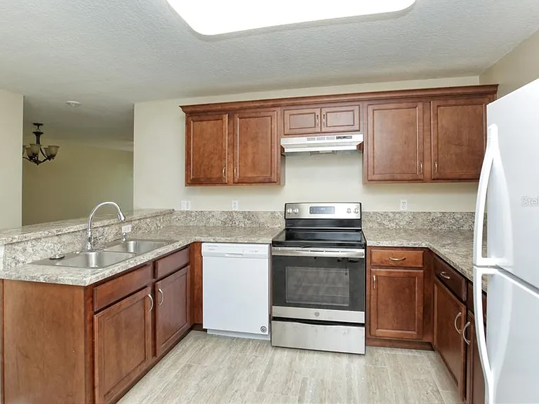8829 Grand Palms Cir #1-A — Photo 8
