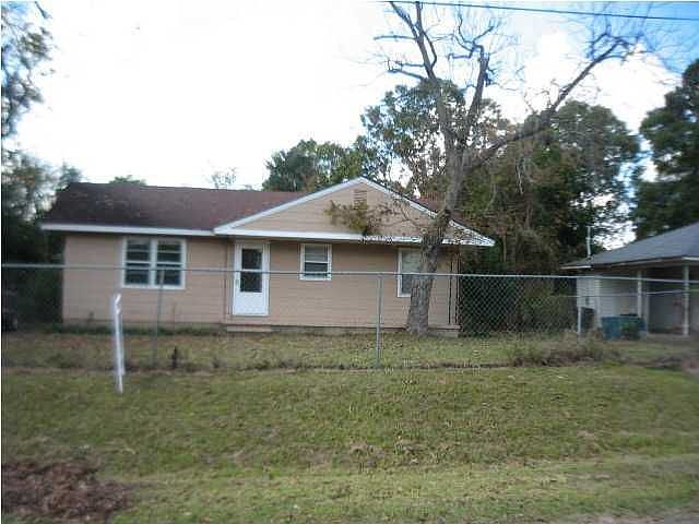 2nd image of 137 Almond Dr