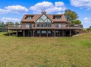 14949 Saunders Rd, Pecatonica, IL 61063