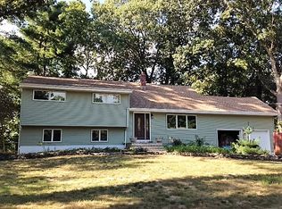 290 Riveredge Rd, Tinton Falls, NJ 07724