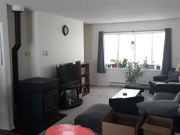 207 Parkcrest Way — Photo 1