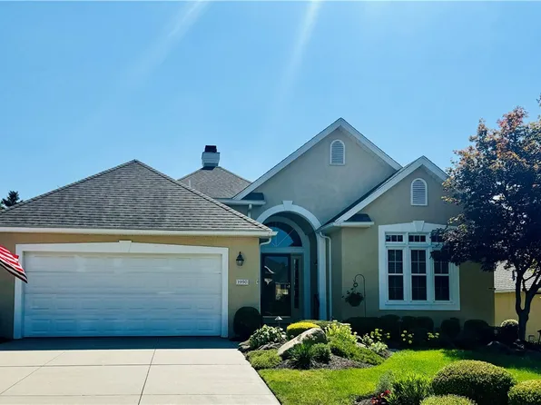 1990 Fox Trace Trl, Cuyahoga Falls, OH 44223