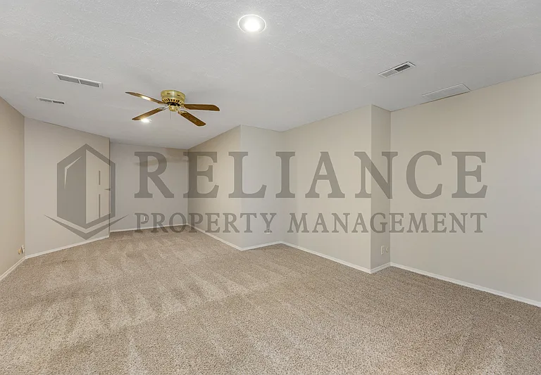 6534 E 39th Ct N — Photo 18