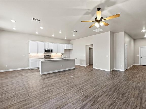 5th image of 3701 Urbana Pl