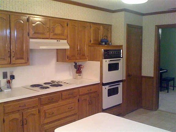 5th image of 1413 Marlboro Ln