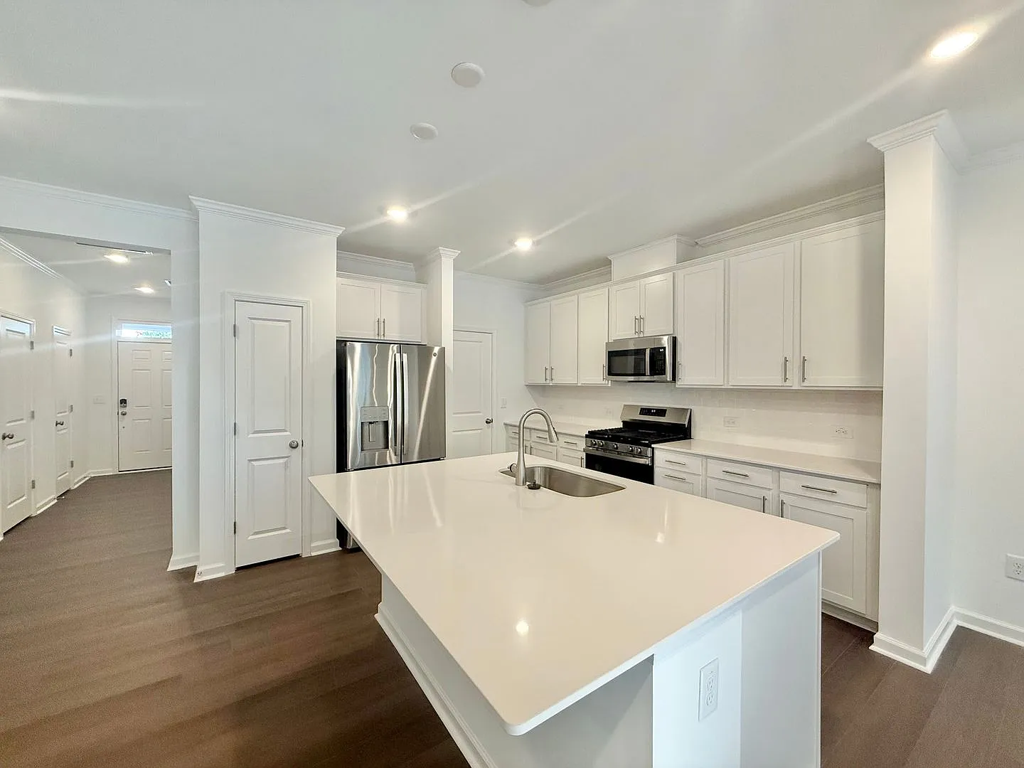 New Construction 3BD, 2.5BA Rolesville Townhome in Prime Location with a Screened Patio and Commu... — Photo 3