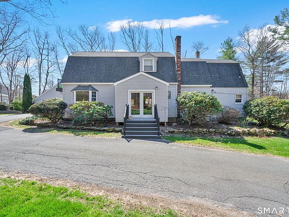 2nd image of 28 Gulf Road