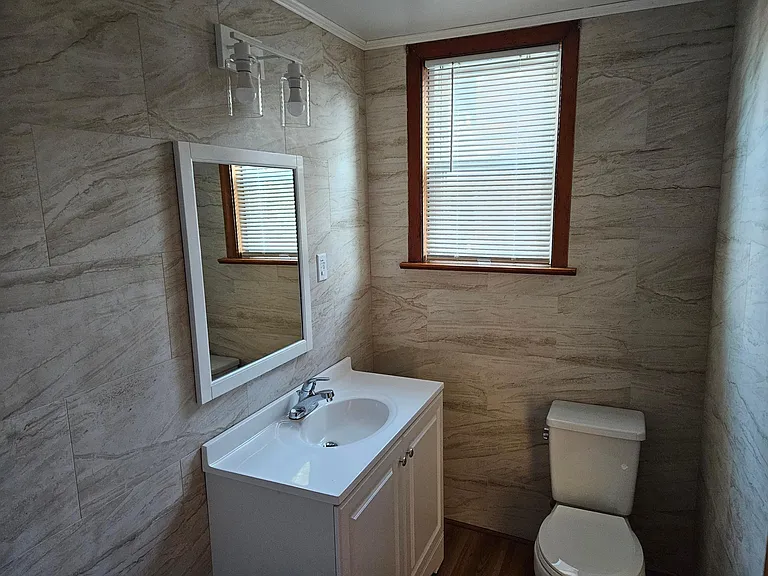 19 York St #19 — Photo 13