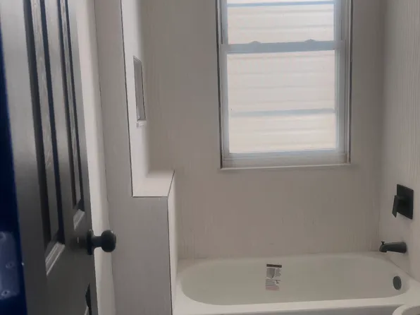 301 Warburton Ave, Yonkers, NY