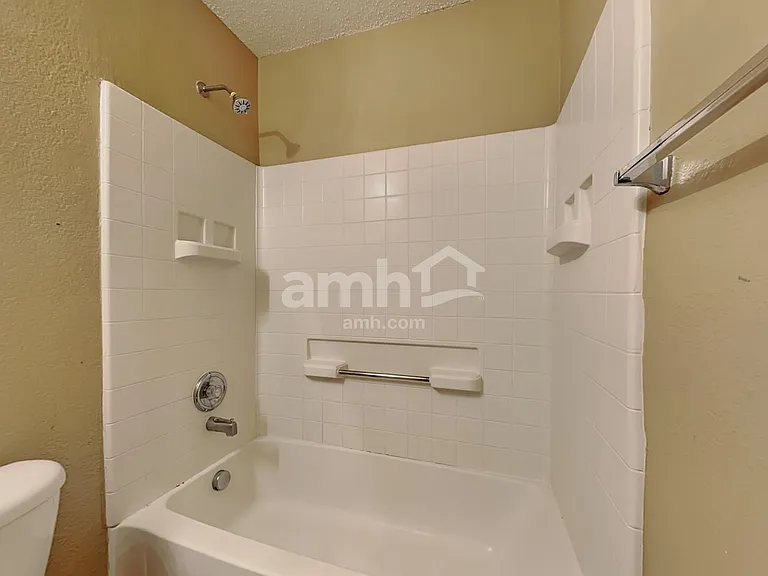 2821 Bentridge Dr — Photo 30