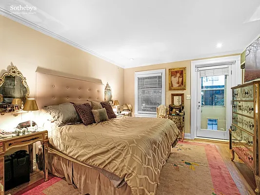 Rented by Sotheby's International Realty | media 6