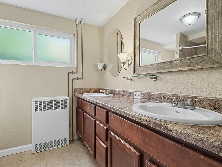 1117 Cooper Ave — Photo 5