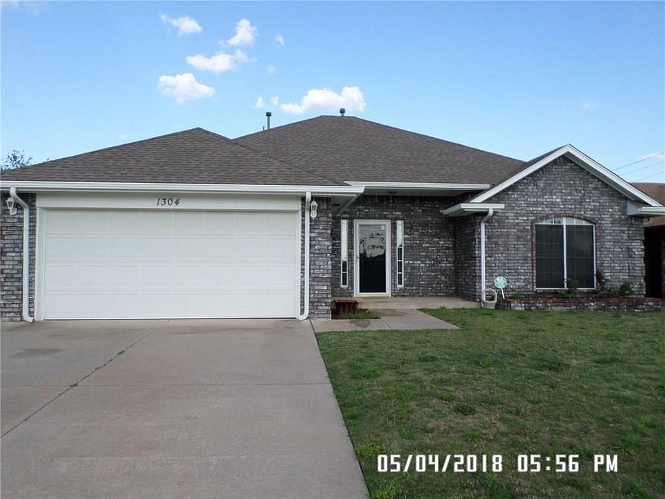 1st image of 1304 Sunrise Dr
