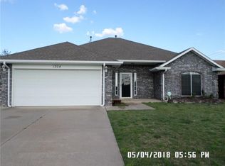 1304 Sunrise Dr, Moore, OK 73160