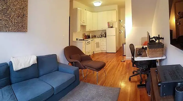 Rented by Metropolitan Realty | media 14