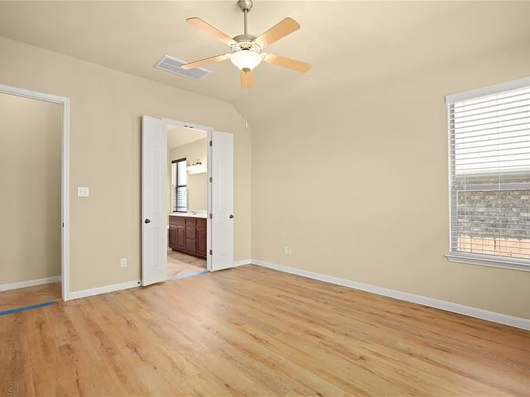 112 W Adelanta Pl — Photo 12