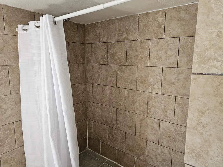 8715 Blossom Ave — Photo 6