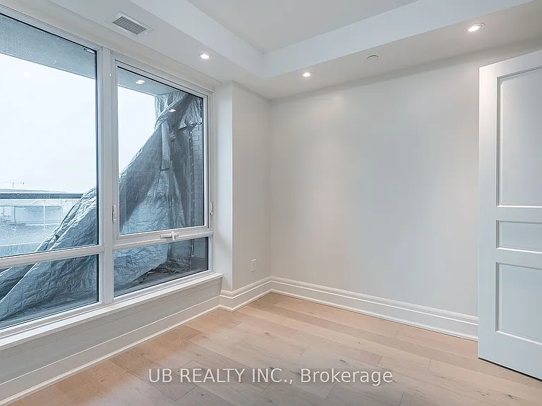 1451 Wellington St W #603 — Photo 11