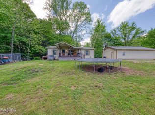 2561 Fairview Rd, Madisonville, TN 37354