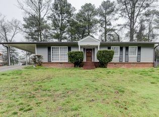 2825 Jerome Rd, College Park, GA 30349