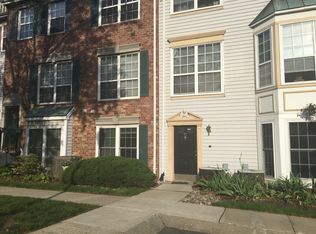 41 Howard Ct, Newark, NJ 07103