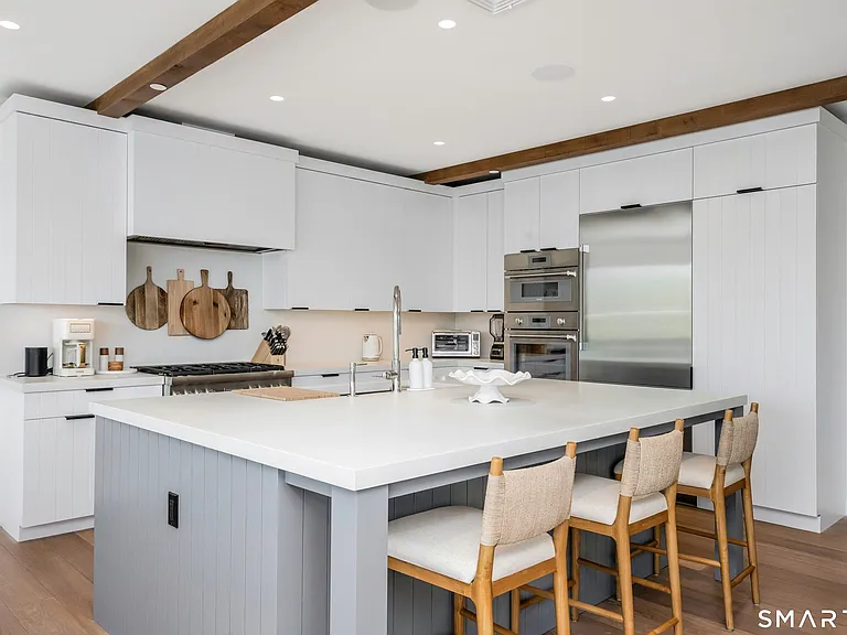 111 Rowayton Ave #201 — Photo 10