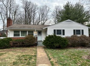 518 Kingsley Rd SW, Vienna, VA 22180