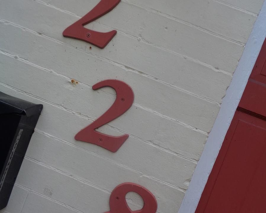 1st image of 228 S Laurel St