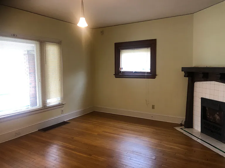 2252 Bellfield Ave #1 — Photo 17