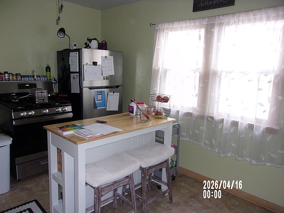 2nd image of 5929 W Park Hill Ave