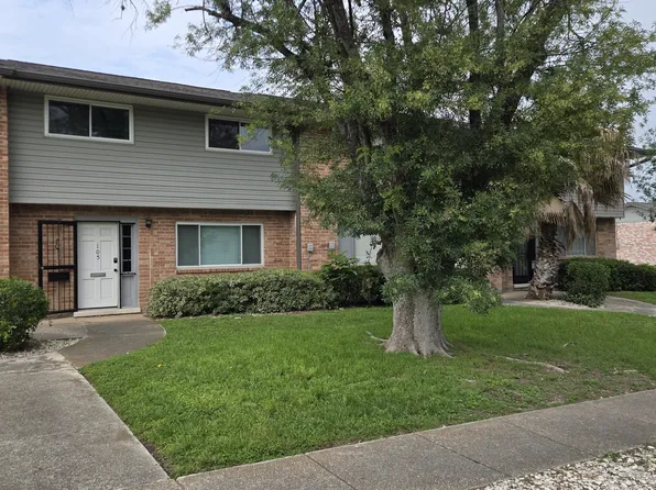 105 W Silver Sands Dr #105, San Antonio, TX 78216