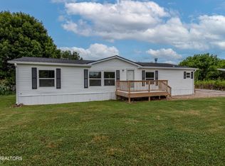 316 Winchester Dr, Walland, TN 37886