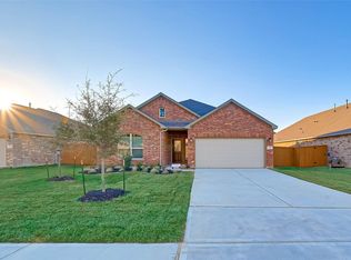 983 Golden Willow Ln, Conroe, TX 77304